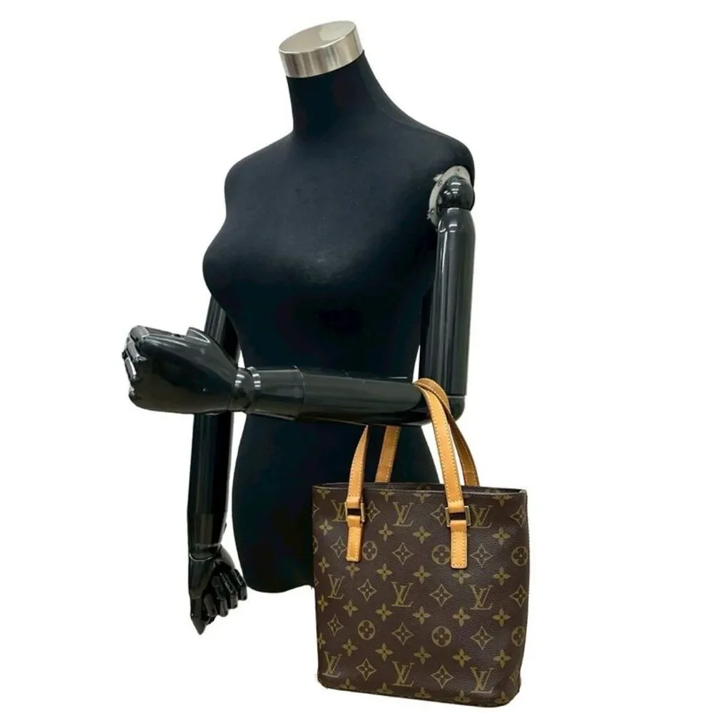 LOUIS VUITTON delivery duty